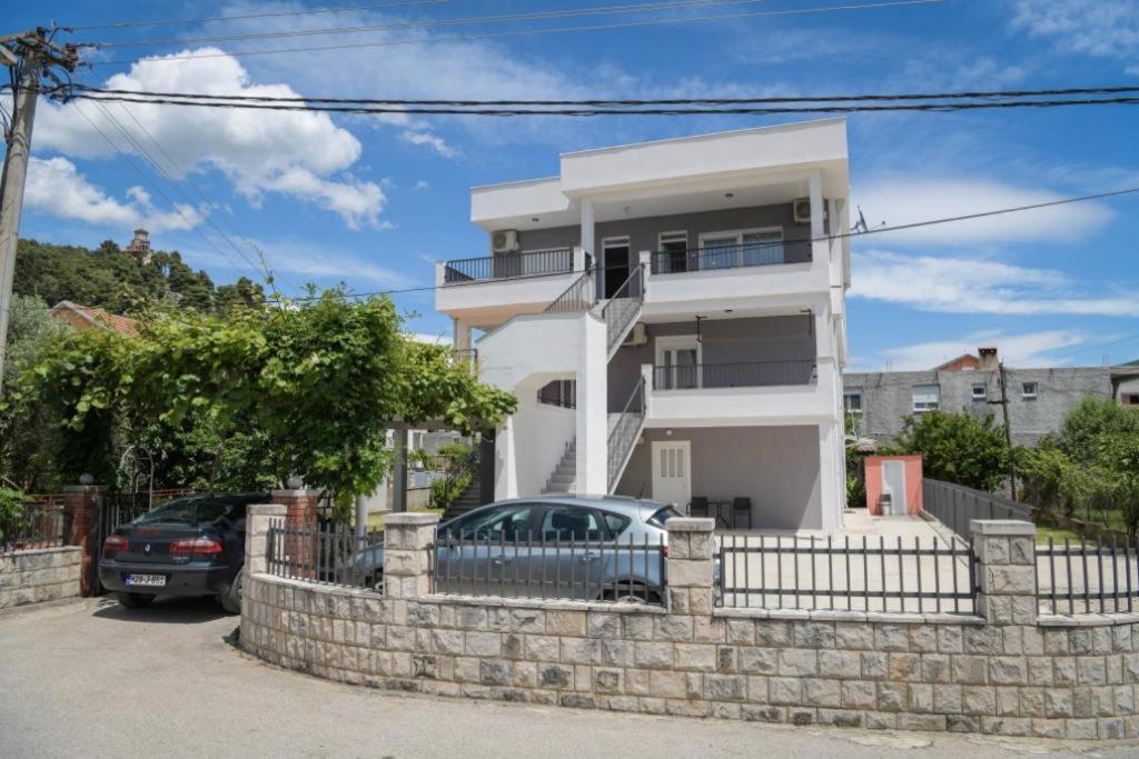Apartments Tila Trebinje Exterior photo